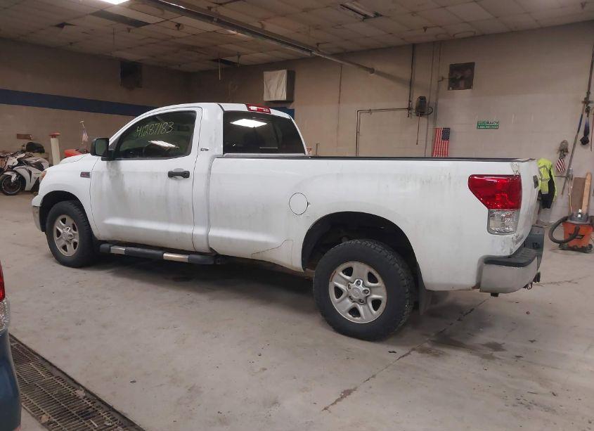 Photo 14 of 2010 Toyota Tundra GRADE 5.7L V8 (VIN 5TFMY5F12AX107907)