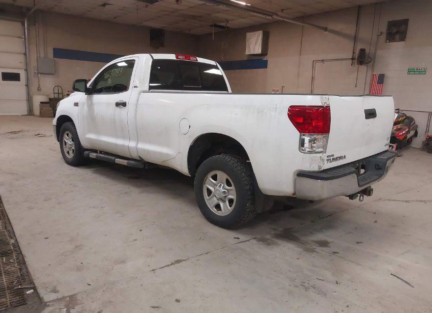 Photo 3 of 2010 Toyota Tundra GRADE 5.7L V8 (VIN 5TFMY5F12AX107907)