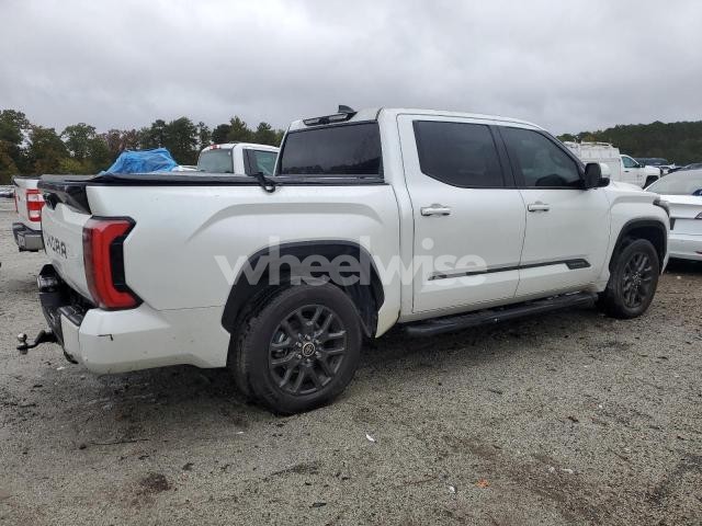 Photo 4 of 2022 TOYOTA TUNDRA CREWMAX PLATINUM (VIN 5TFNA5AB1NX001561)
