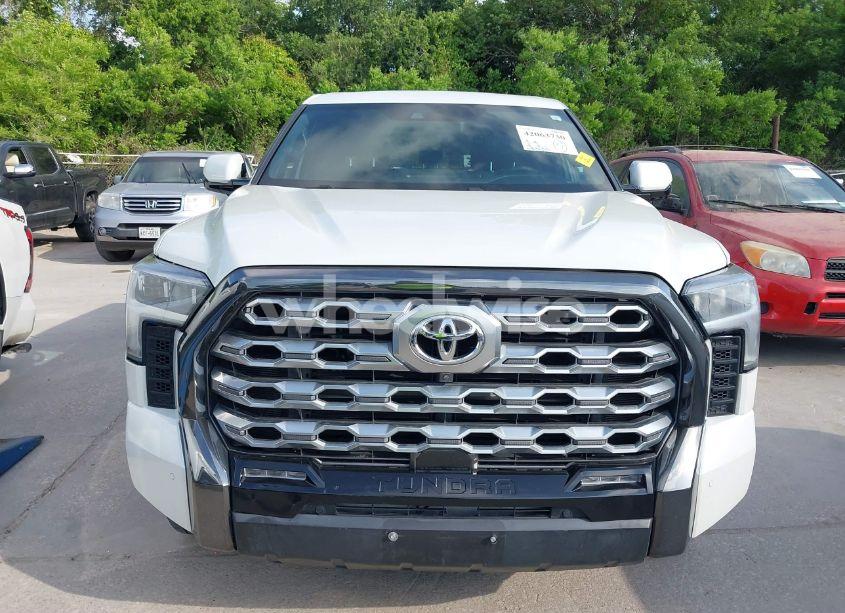 Photo 12 of 2022 Toyota Tundra PLATINUM (VIN 5TFNA5AB1NX011149)