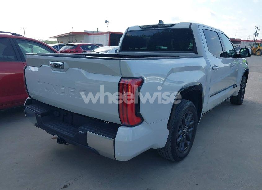 Photo 4 of 2022 Toyota Tundra PLATINUM (VIN 5TFNA5AB1NX011149)