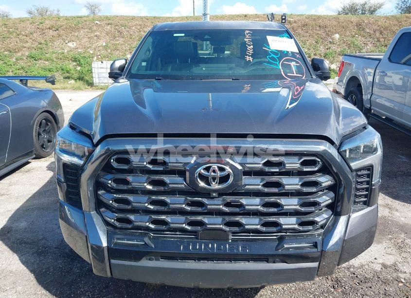 Photo 12 of 2022 Toyota Tundra PLATINUM (VIN 5TFNA5AB6NX016895)
