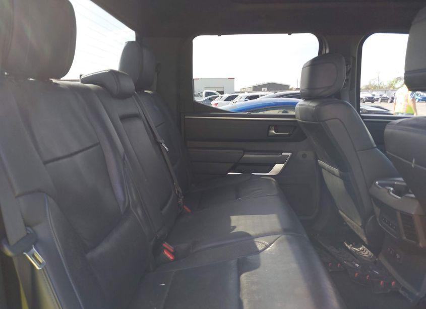 Photo 8 of 2022 Toyota Tundra PLATINUM (VIN 5TFNA5AB8NX002738)