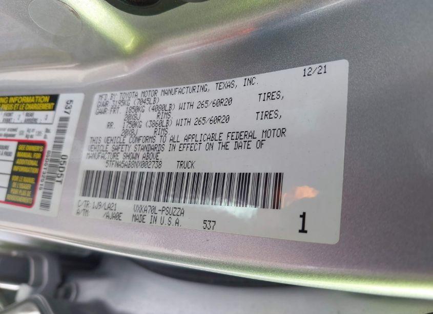 Photo 9 of 2022 Toyota Tundra PLATINUM (VIN 5TFNA5AB8NX002738)