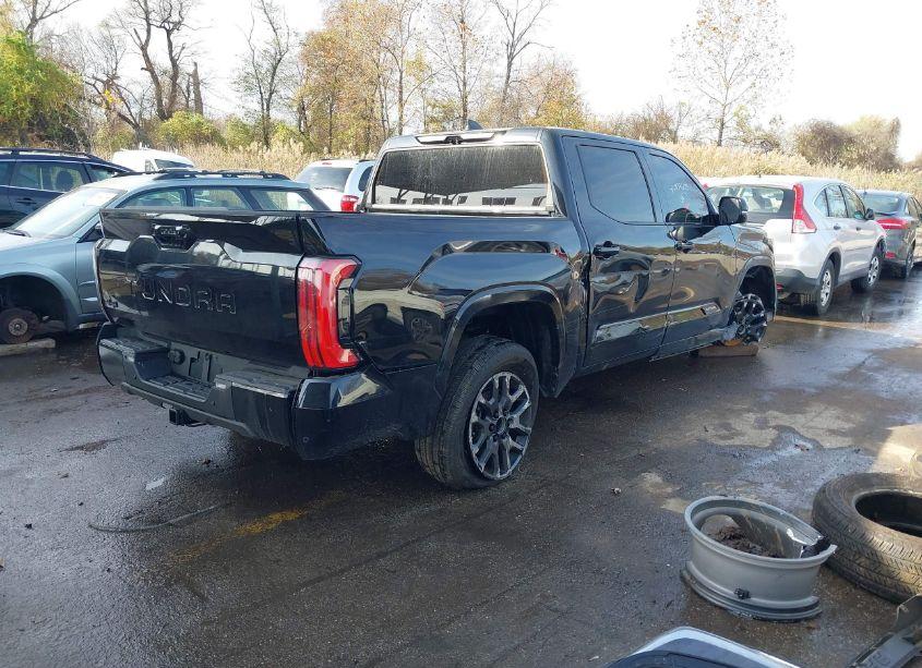 Photo 4 of 2024 Toyota Tundra PLATINUM (VIN 5TFNA5DB1RX192352)