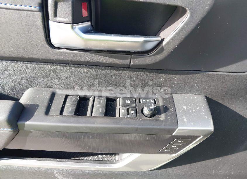 Photo 6 of 2024 Toyota Tundra PLATINUM (VIN 5TFNA5DB1RX195543)