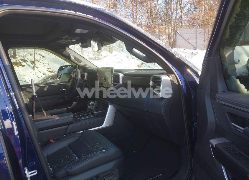 Photo 5 of 2023 Toyota Tundra PLATINUM (VIN 5TFNA5DB4PX064765)