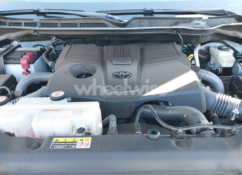 Photo 10 of 2024 Toyota Tundra PLATINUM (VIN 5TFNA5DB4RX130069)