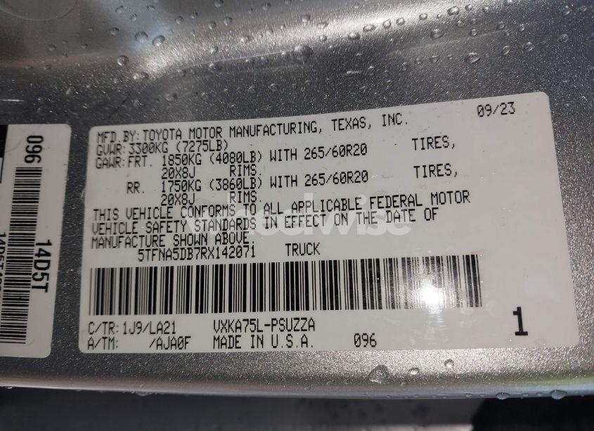 Photo 9 of 2024 Toyota Tundra PLATINUM 4WD (VIN 5TFNA5DB7RX142071)