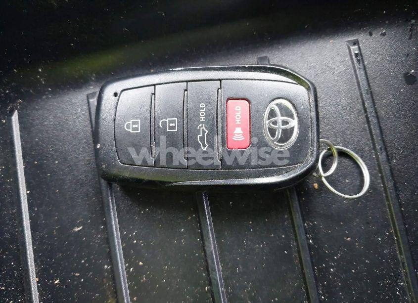 Photo 11 of 2022 Toyota Tundra PLATINUM (VIN 5TFNA5DB8NX025240)