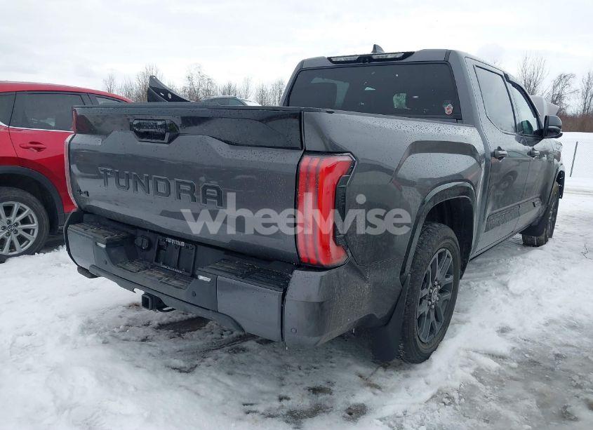 Photo 4 of 2022 Toyota Tundra PLATINUM (VIN 5TFNA5DB8NX025240)