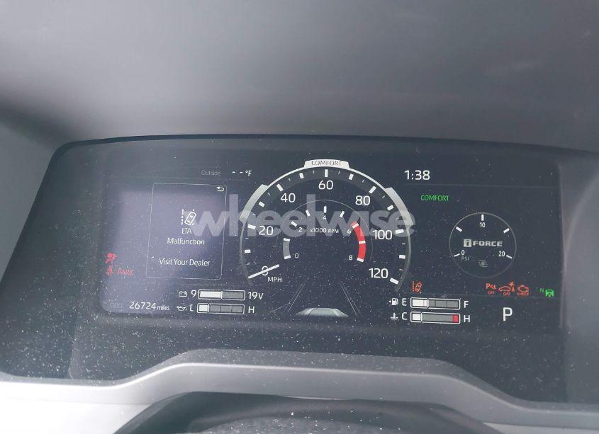 Photo 7 of 2022 Toyota Tundra PLATINUM (VIN 5TFNA5DB8NX025240)