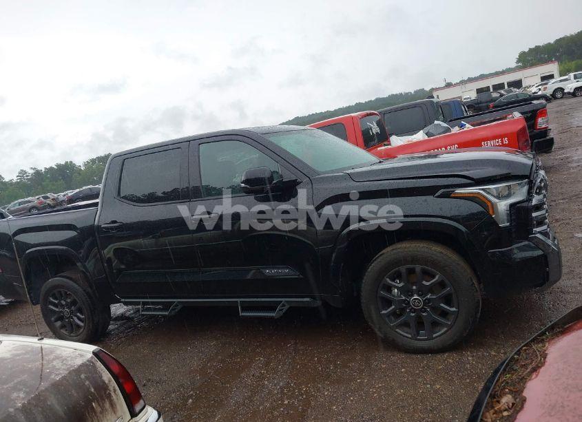 Photo 13 of 2024 Toyota Tundra PLATINUM 4WD (VIN 5TFNA5DB9RX182166)