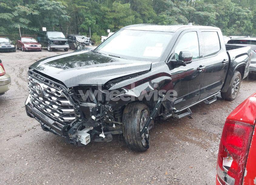Photo 2 of 2024 Toyota Tundra PLATINUM 4WD (VIN 5TFNA5DB9RX182166)
