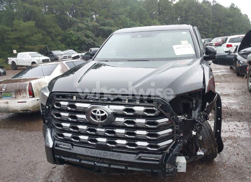 Photo 6 of 2024 Toyota Tundra PLATINUM 4WD (VIN 5TFNA5DB9RX182166)