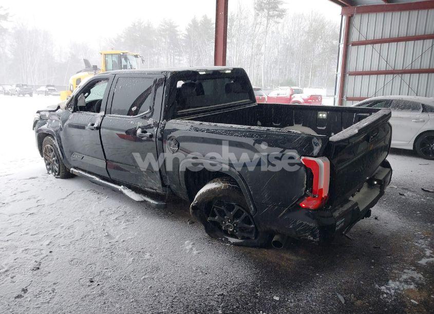 Photo 3 of 2023 Toyota Tundra PLATINUM (VIN 5TFNA5DBXPX079559)