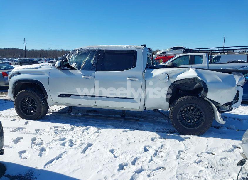 Photo 13 of 2023 Toyota Tundra PLATINUM (VIN 5TFNA5EC4PX017579)