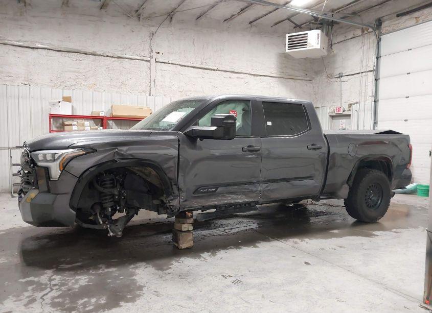 Photo 15 of 2024 Toyota Tundra PLATINUM (VIN 5TFNA5EC6RX025329)