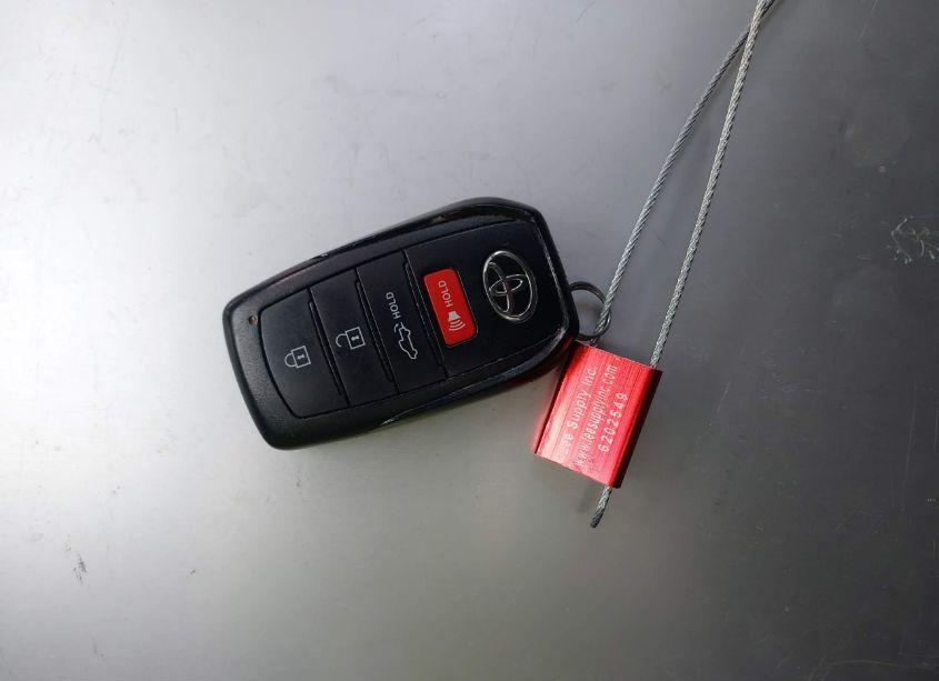 Photo 11 of 2022 Toyota Tundra PLATINUM (VIN 5TFNA5EC8NX001706)