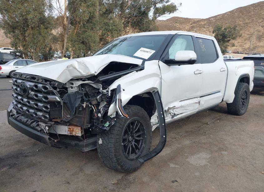 Photo 2 of 2022 Toyota Tundra PLATINUM (VIN 5TFNA5EC8NX001706)