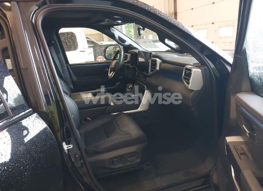 Photo 5 of 2024 Toyota Tundra HYBRID PLATINUM (VIN 5TFNC5DB1RX050576)