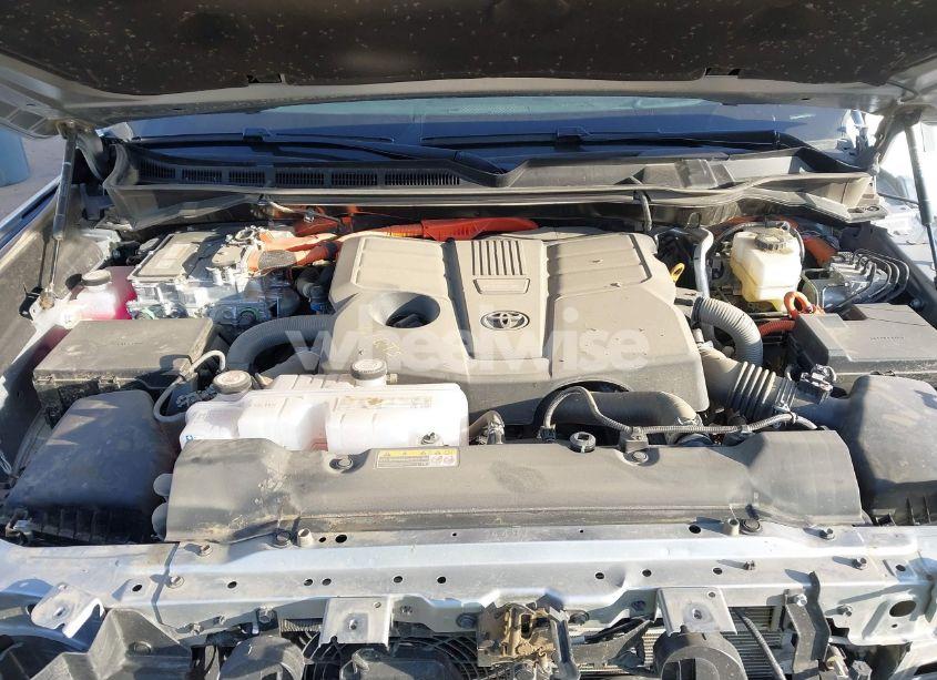 Photo 10 of 2024 Toyota Tundra HYBRID PLATINUM (VIN 5TFNC5DB3RX079514)