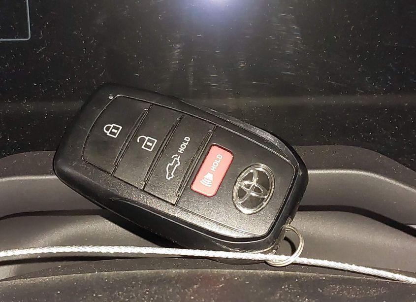 Photo 11 of 2023 Toyota Tundra HYBRID PLATINUM (VIN 5TFNC5DB4PX035860)