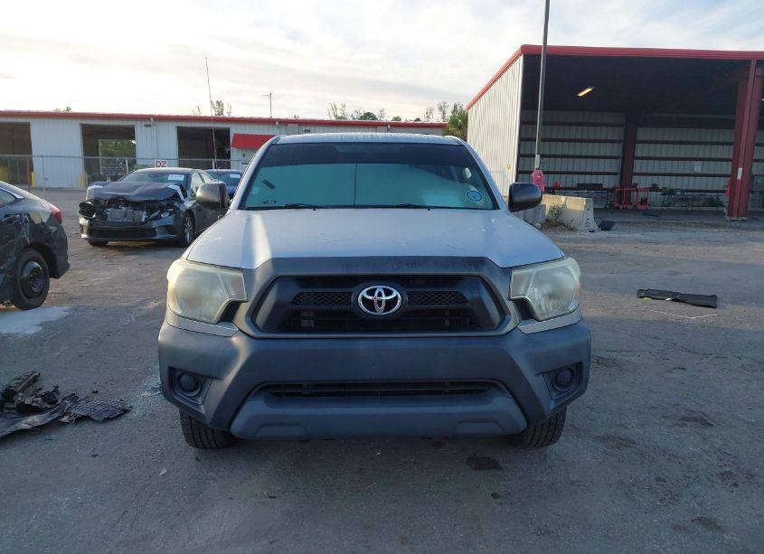 Photo 13 of 2013 Toyota Tacoma (VIN 5TFNX4CN0DX019872)