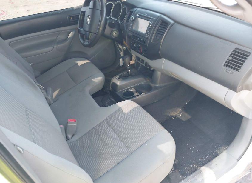 Photo 5 of 2013 Toyota Tacoma (VIN 5TFNX4CN0DX019872)