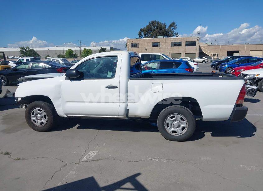Photo 15 of 2014 Toyota Tacoma (VIN 5TFNX4CN0EX036172)