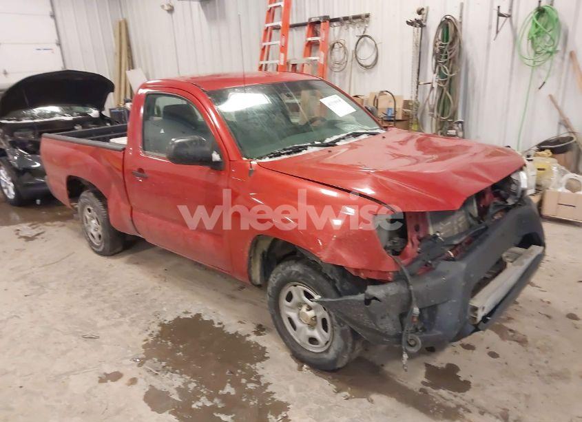 2014 Toyota Tacoma (VIN 5TFNX4CN0EX040271) main photo