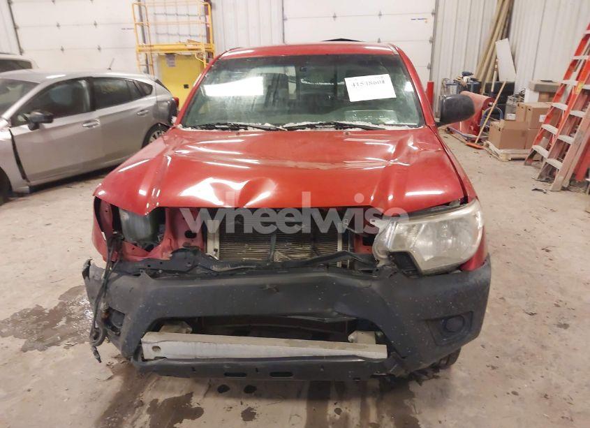Photo 13 of 2014 Toyota Tacoma (VIN 5TFNX4CN0EX040271)