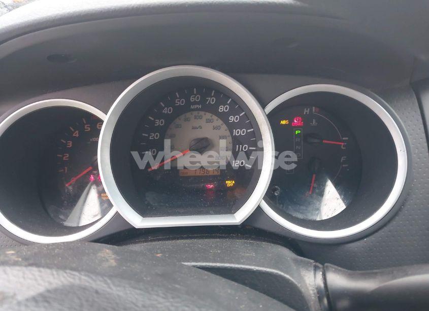 Photo 7 of 2011 Toyota Tacoma (VIN 5TFNX4CN1BX001491)