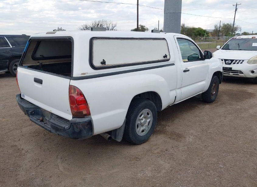 Photo 4 of 2013 Toyota Tacoma (VIN 5TFNX4CN1DX029102)