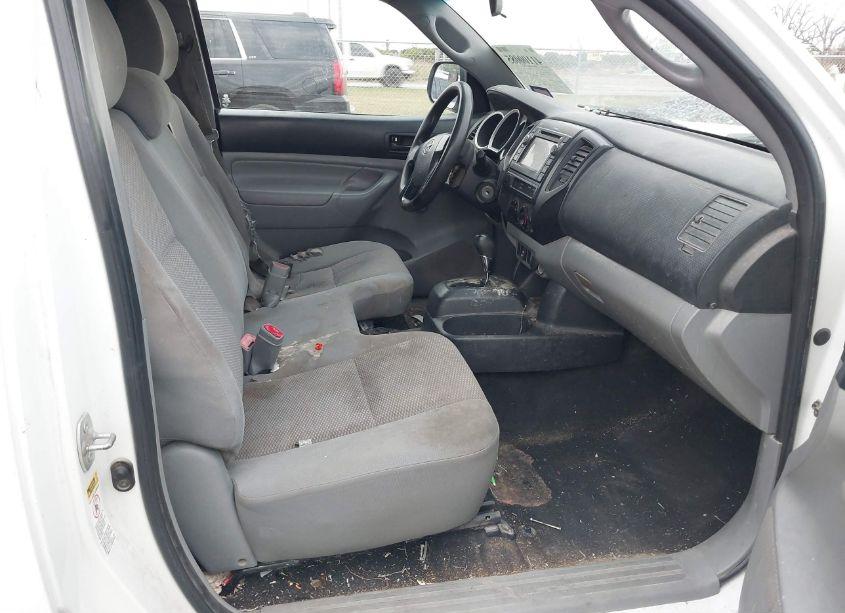 Photo 5 of 2013 Toyota Tacoma (VIN 5TFNX4CN1DX029102)