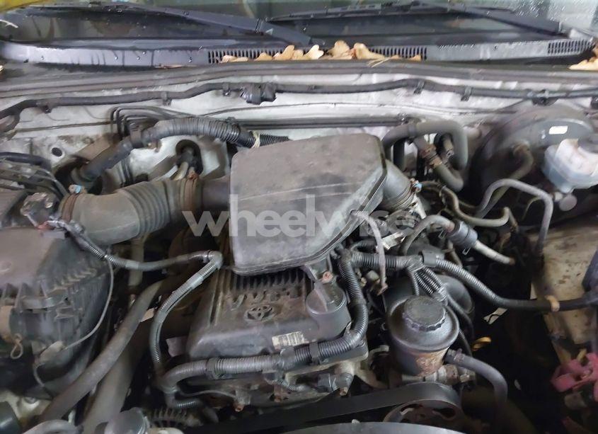 Photo 10 of 2012 Toyota Tacoma (VIN 5TFNX4CN2CX012078)