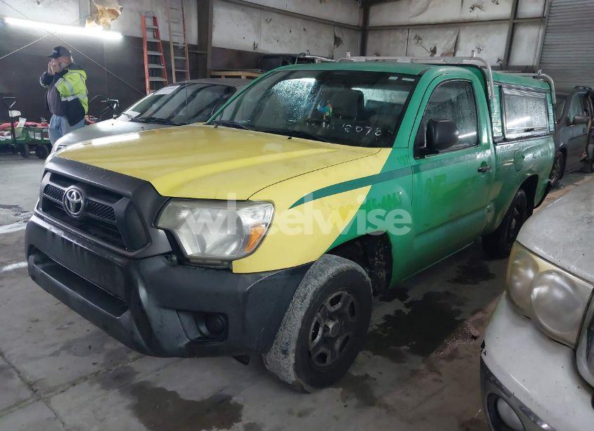 Photo 2 of 2012 Toyota Tacoma (VIN 5TFNX4CN2CX012078)