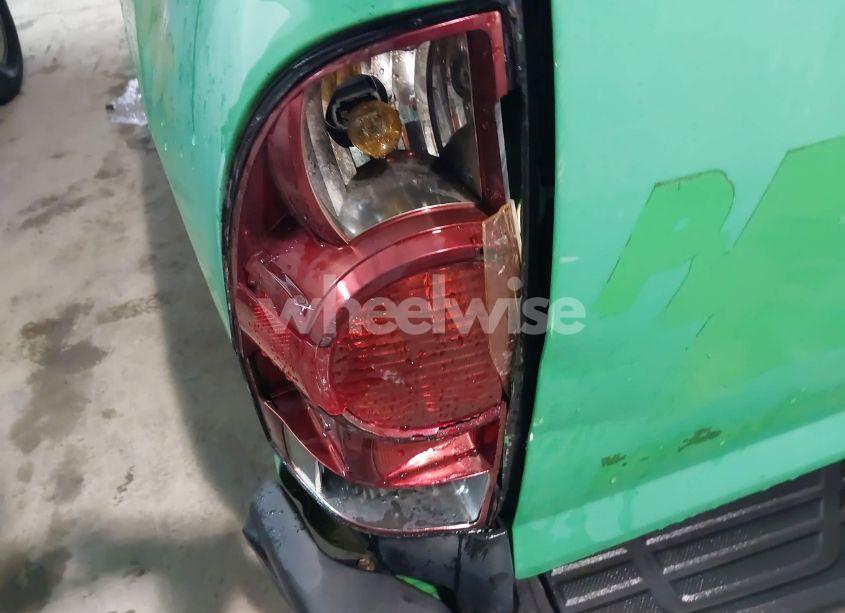 Photo 20 of 2012 Toyota Tacoma (VIN 5TFNX4CN2CX012078)