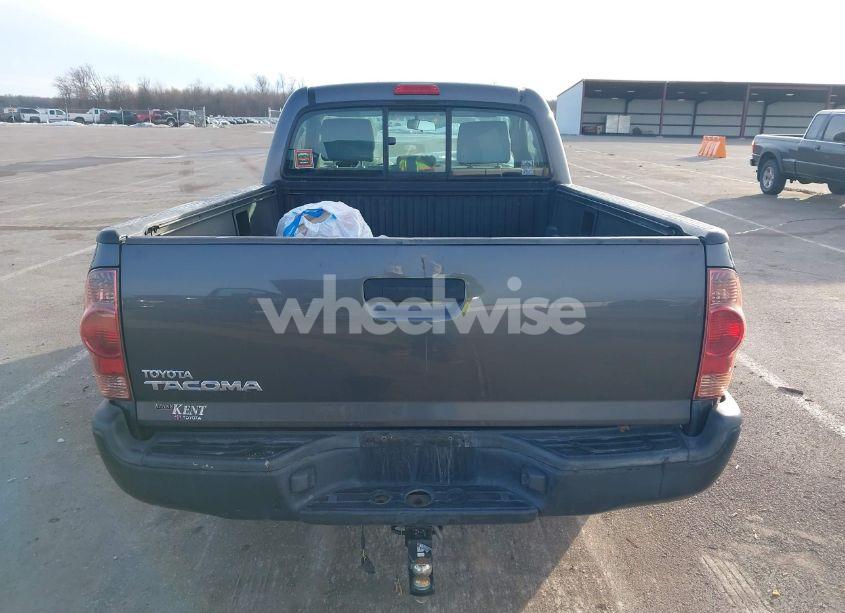 Photo 16 of 2012 Toyota Tacoma (VIN 5TFNX4CN3CX010744)