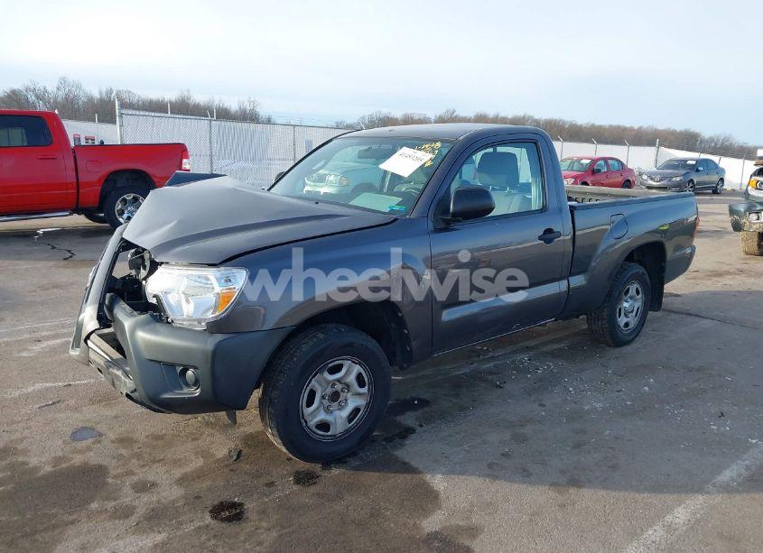 Photo 2 of 2012 Toyota Tacoma (VIN 5TFNX4CN3CX010744)