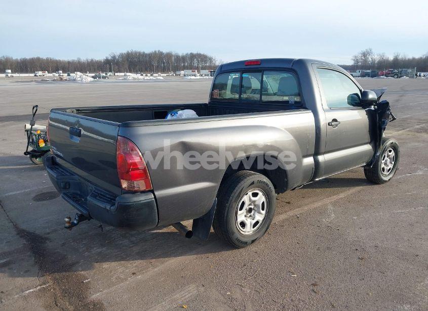 Photo 4 of 2012 Toyota Tacoma (VIN 5TFNX4CN3CX010744)