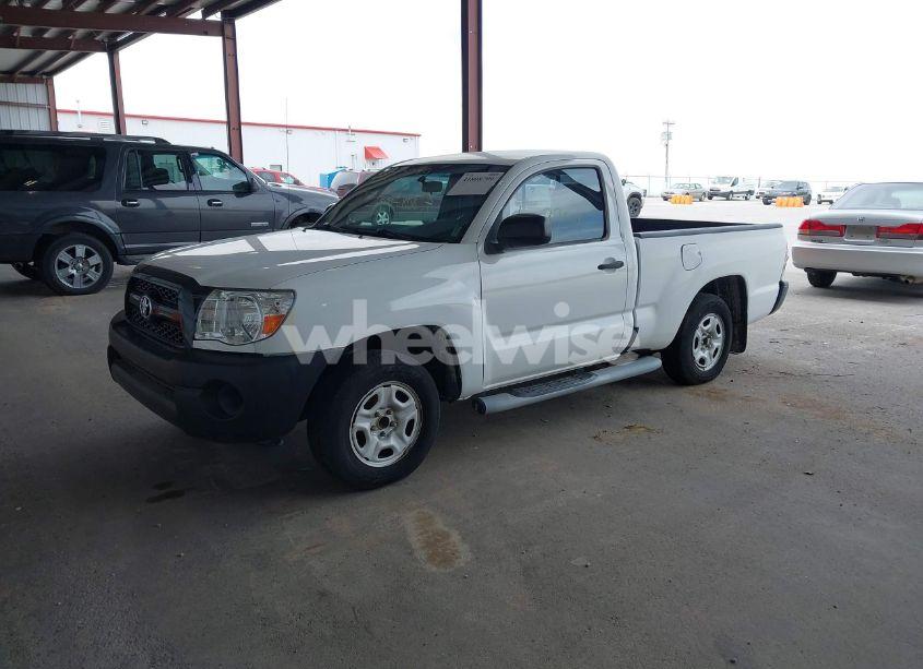 Photo 2 of 2011 Toyota Tacoma (VIN 5TFNX4CN4BX004286)