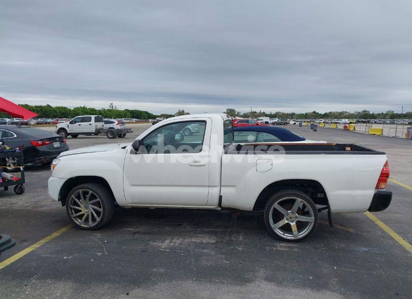 Photo 14 of 2014 Toyota Tacoma (VIN 5TFNX4CN5EX040671)