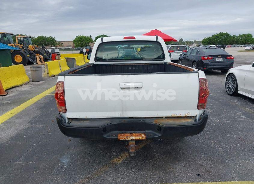 Photo 16 of 2014 Toyota Tacoma (VIN 5TFNX4CN5EX040671)