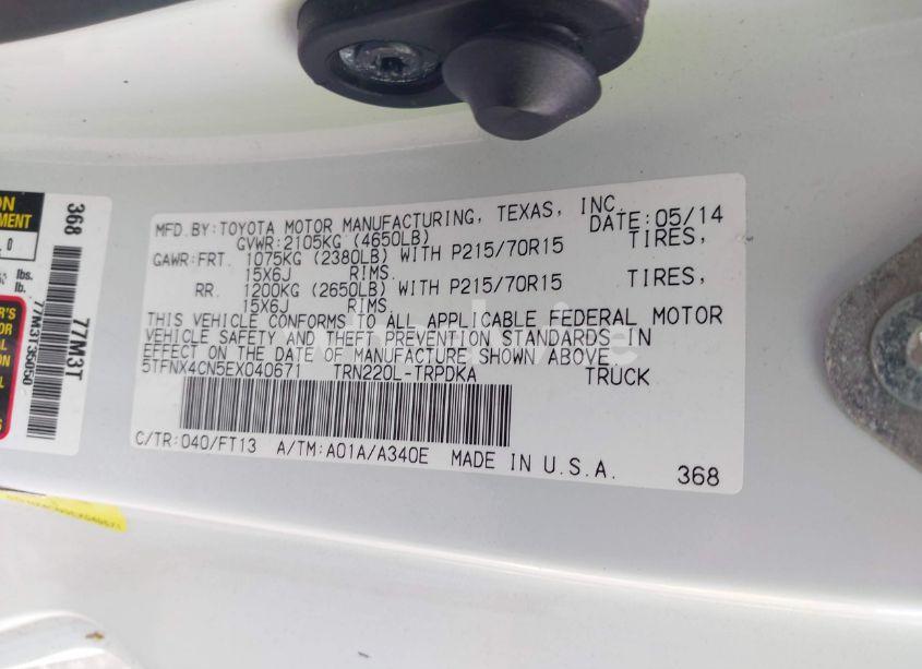 Photo 9 of 2014 Toyota Tacoma (VIN 5TFNX4CN5EX040671)