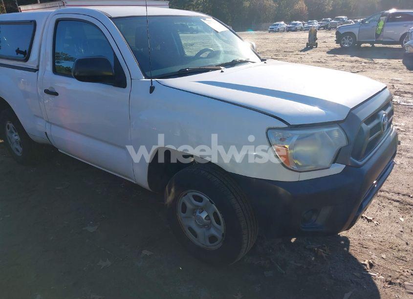 2014 Toyota Tacoma (VIN 5TFNX4CN6EX034989) main photo