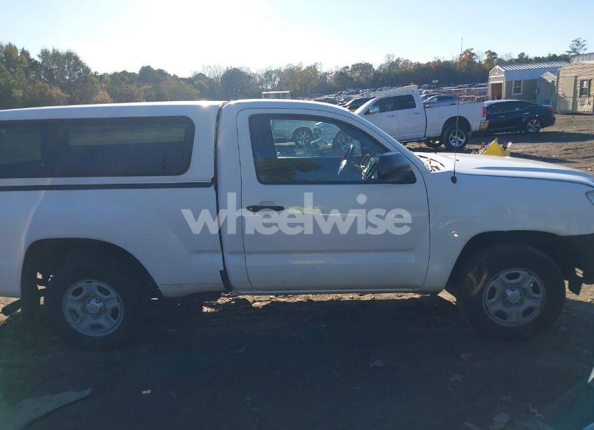 Photo 13 of 2014 Toyota Tacoma (VIN 5TFNX4CN6EX034989)