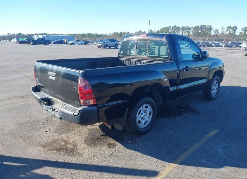 Photo 4 of 2012 Toyota Tacoma (VIN 5TFNX4CN7CX016532)