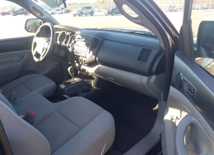 Photo 5 of 2012 Toyota Tacoma (VIN 5TFNX4CN7CX016532)