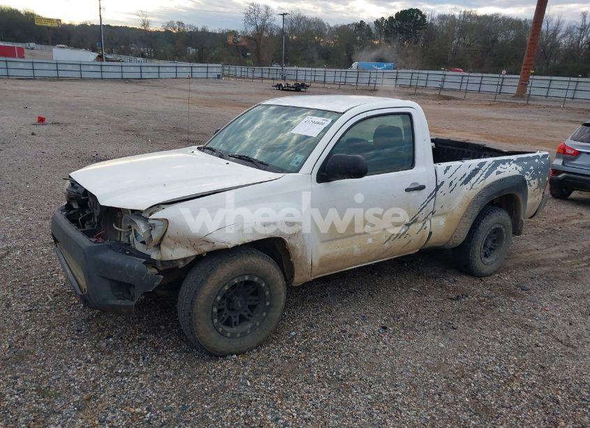 Photo 2 of 2013 Toyota Tacoma (VIN 5TFNX4CN7DX018962)